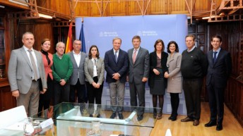 Catalá anuncia la creación de un protocolo que mejorará la asistencia a los familiares de las personas desaparecidas