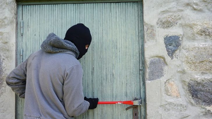 Una abogada penalista de Madrid habla sobre los robos en viviendas durante el verano